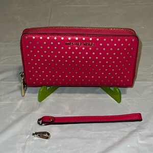 Michael Kors Large Wristlet- Pink with Gold